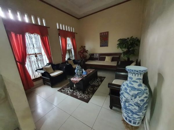 Ilustrasi proyek perumahan dan konsultasi sales properti digital marketing